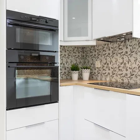 Charming With Garden And Parking * Stavanger
